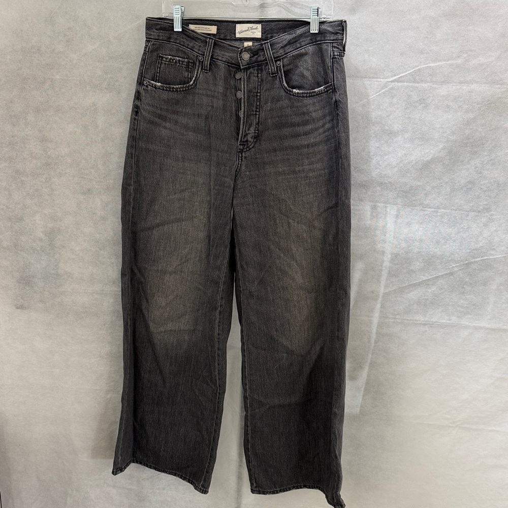 Black Wide-Leg Jeans